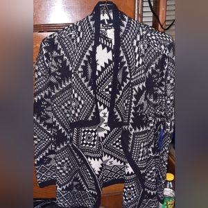 St John's Bay women's navy & white sweater. Size PS